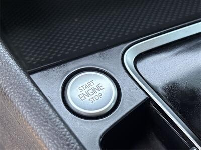 2019 Volkswagen Jetta R-Line   - Photo 27 - McKinney, TX 75070