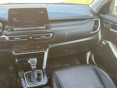 2022 Kia Seltos SX   - Photo 22 - McKinney, TX 75070