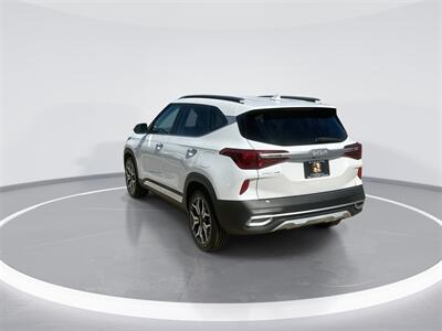 2022 Kia Seltos SX   - Photo 6 - McKinney, TX 75070