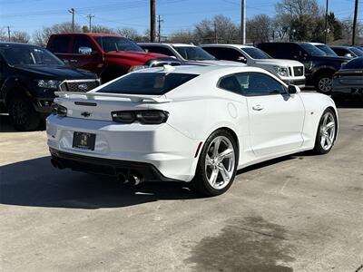 2020 Chevrolet Camaro SS 1SS   - Photo 14 - McKinney, TX 75070