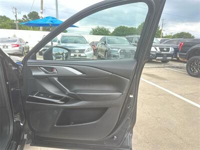 2023 Mazda CX-9 Touring Plus   - Photo 31 - McKinney, TX 75070