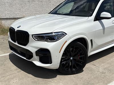 2022 BMW X5 M50i   - Photo 16 - McKinney, TX 75070