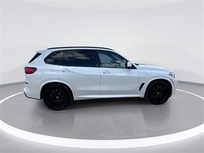 2022 BMW X5 M50i   - Photo 9 - McKinney, TX 75070
