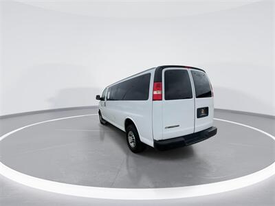 2022 Chevrolet Express 3500 LS Passenger   - Photo 8 - McKinney, TX 75070