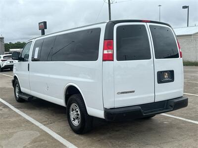 2022 Chevrolet Express 3500 LS Passenger   - Photo 45 - McKinney, TX 75070