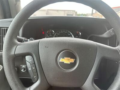 2022 Chevrolet Express 3500 LS Passenger   - Photo 51 - McKinney, TX 75070