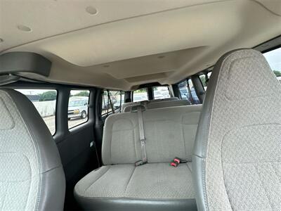 2022 Chevrolet Express 3500 LS Passenger   - Photo 22 - McKinney, TX 75070