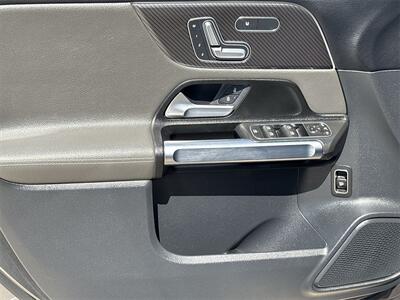 2022 Mercedes-Benz GLB GLB 35 AMG® 4MATIC®   - Photo 19 - McKinney, TX 75070