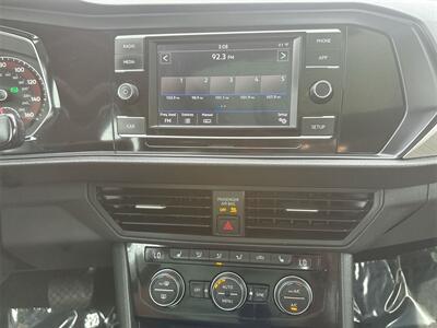 2019 Volkswagen Jetta 1.4T SE   - Photo 18 - McKinney, TX 75070
