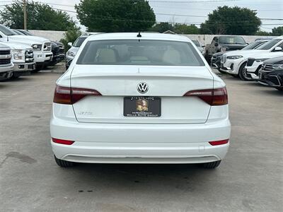 2019 Volkswagen Jetta 1.4T SE   - Photo 12 - McKinney, TX 75070