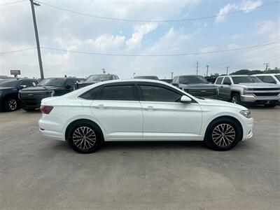 2019 Volkswagen Jetta 1.4T SE   - Photo 15 - McKinney, TX 75070