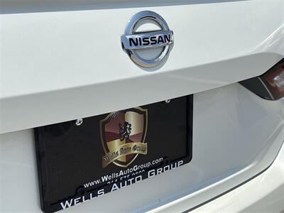 2019 Nissan Altima 2.5 Platinum   - Photo 10 - McKinney, TX 75070