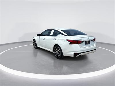 2019 Nissan Altima 2.5 Platinum   - Photo 6 - McKinney, TX 75070