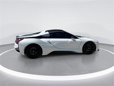 2019 BMW i8 ROADSTER 2D Convertible   - Photo 9 - McKinney, TX 75070