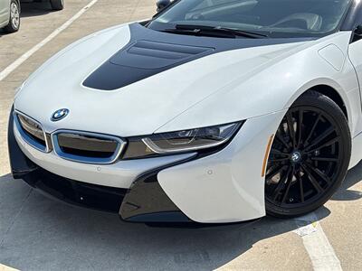 2019 BMW i8 ROADSTER 2D Convertible   - Photo 16 - McKinney, TX 75070