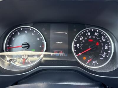 2020 Toyota RAV4 XLE   - Photo 23 - McKinney, TX 75070