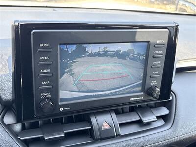 2020 Toyota RAV4 XLE   - Photo 24 - McKinney, TX 75070