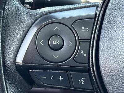 2020 Toyota RAV4 XLE   - Photo 13 - McKinney, TX 75070