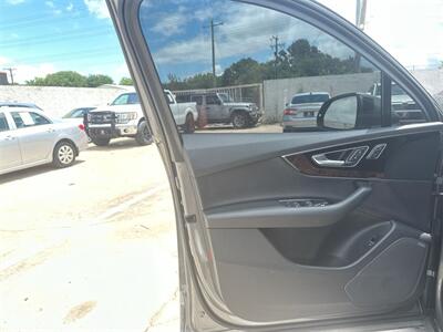 2017 Audi Q7 3.0T Premium Plus quattro   - Photo 32 - McKinney, TX 75070