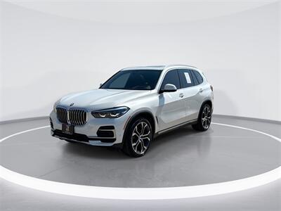2022 BMW X5 sDrive40i   - Photo 4 - McKinney, TX 75070