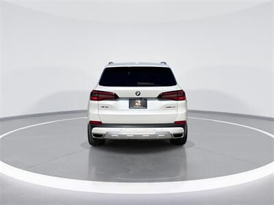 2022 BMW X5 sDrive40i   - Photo 7 - McKinney, TX 75070
