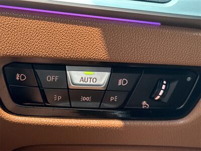 2021 BMW 3 Series 330e iPerformance   - Photo 14 - McKinney, TX 75070