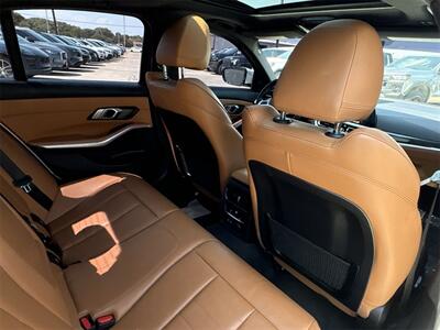 2021 BMW 3 Series 330e iPerformance   - Photo 32 - McKinney, TX 75070