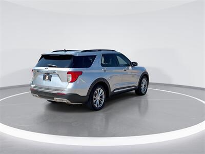 2022 Ford Explorer XLT   - Photo 8 - McKinney, TX 75070