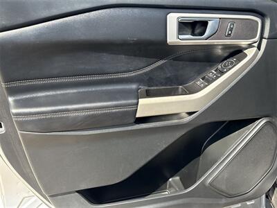 2022 Ford Explorer XLT   - Photo 19 - McKinney, TX 75070