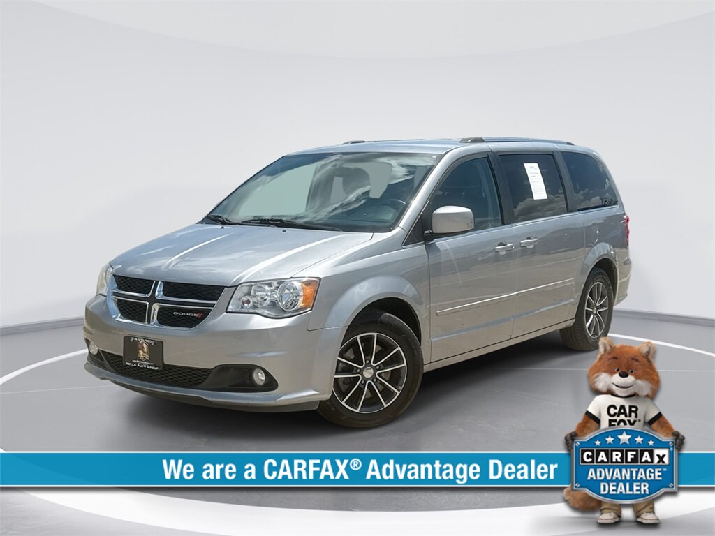2017 Dodge Grand Caravan SXT - Photo 1 - McKinney, TX 75070