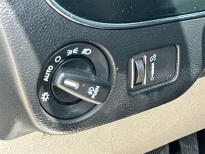 2017 Dodge Grand Caravan SXT   - Photo 12 - McKinney, TX 75070