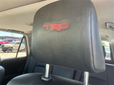 2019 Toyota 4Runner TRD Off-Road Premium   - Photo 18 - McKinney, TX 75070