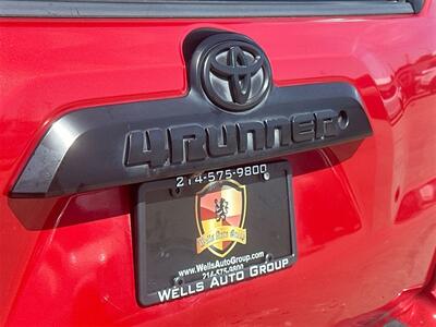 2019 Toyota 4Runner TRD Off-Road Premium   - Photo 10 - McKinney, TX 75070