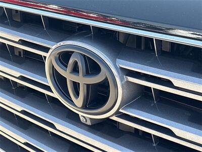 2023 Toyota Sequoia SR5   - Photo 15 - McKinney, TX 75070