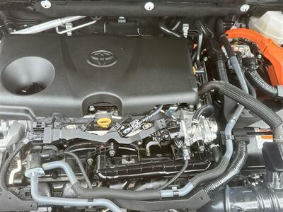 2022 Toyota RAV4 Hybrid XLE   - Photo 34 - McKinney, TX 75070
