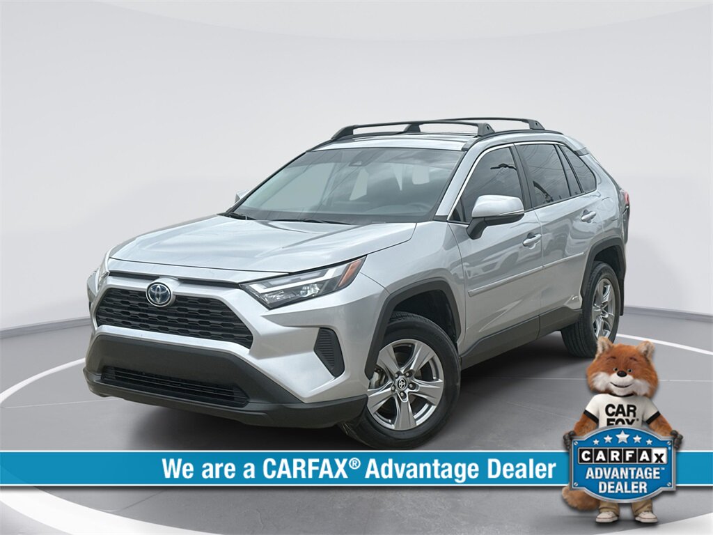 2022 Toyota RAV4 Hybrid XLE - Photo 1 - McKinney, TX 75070