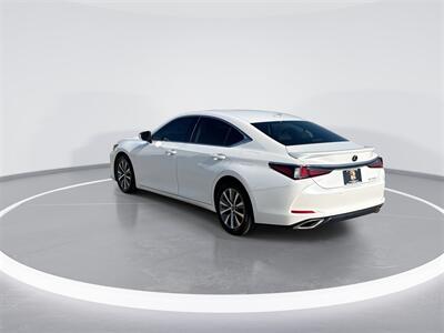 2019 Lexus ES Luxury   - Photo 67 - McKinney, TX 75070