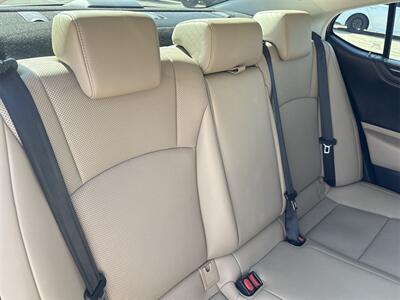 2019 Lexus ES Luxury   - Photo 62 - McKinney, TX 75070
