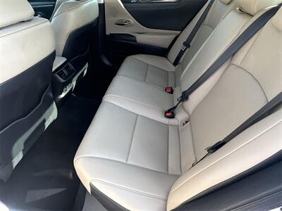 2019 Lexus ES Luxury   - Photo 58 - McKinney, TX 75070