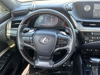 2019 Lexus ES Luxury   - Photo 50 - McKinney, TX 75070
