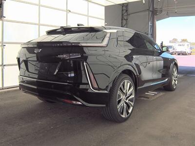 2024 Cadillac LYRIQ Luxury   - Photo 2 - McKinney, TX 75070