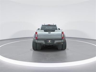 2021 Ford F-350SD Lariat DRW   - Photo 7 - McKinney, TX 75070