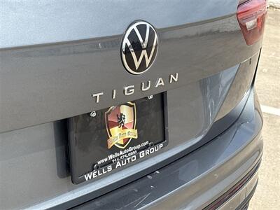 2024 Volkswagen Tiguan 2.0T SE R-Line Black   - Photo 10 - McKinney, TX 75070