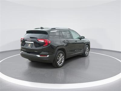 2023 GMC Terrain SLT   - Photo 8 - McKinney, TX 75070