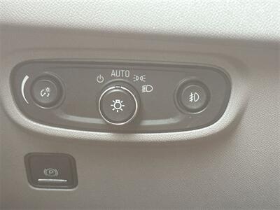 2023 GMC Terrain SLT   - Photo 14 - McKinney, TX 75070