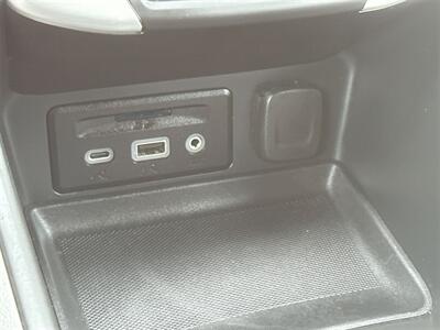 2023 GMC Terrain SLT   - Photo 27 - McKinney, TX 75070