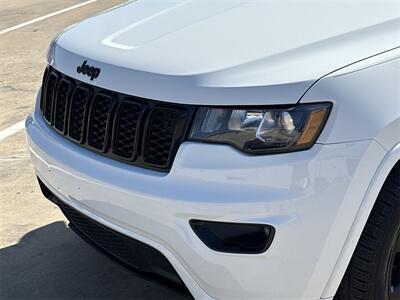 2017 Jeep Grand Cherokee Altitude Altitude   - Photo 15 - McKinney, TX 75070