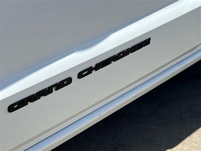 2017 Jeep Grand Cherokee Altitude Altitude   - Photo 10 - McKinney, TX 75070