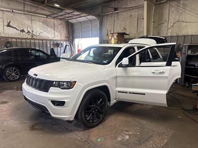 2017 Jeep Grand Cherokee Altitude Altitude   - Photo 38 - McKinney, TX 75070
