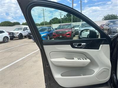 2022 Volvo XC60 B5 Inscription   - Photo 33 - McKinney, TX 75070
